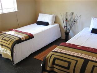 Grateful Guest House Bloemfontein Extérieur photo
